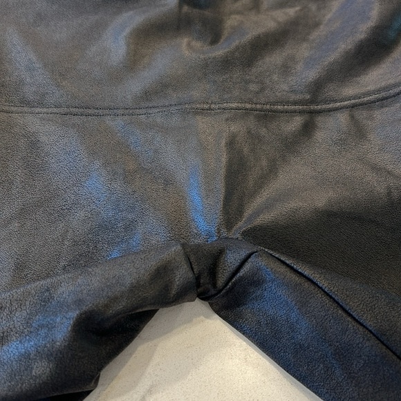 Spanx Faux Leather Shimmer Leggings High Waisted Black Large - Picture 11 of 16
